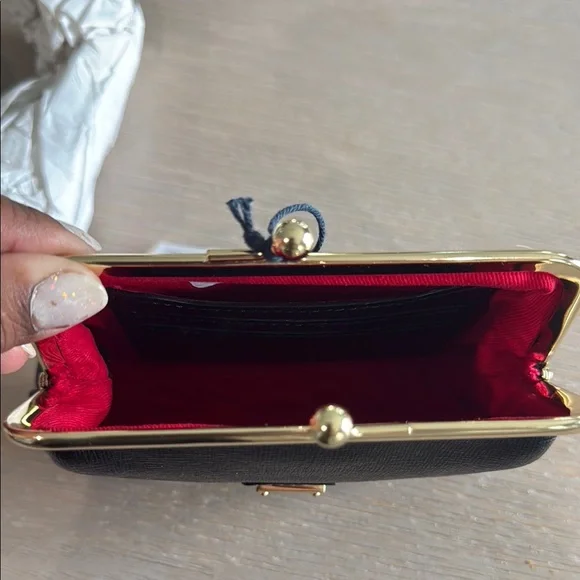 Dooney & Bourke Black Kisslock Coin Purse - Picture 4 of 10